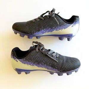 DSG Girls Speed Viper Soccer Cleats